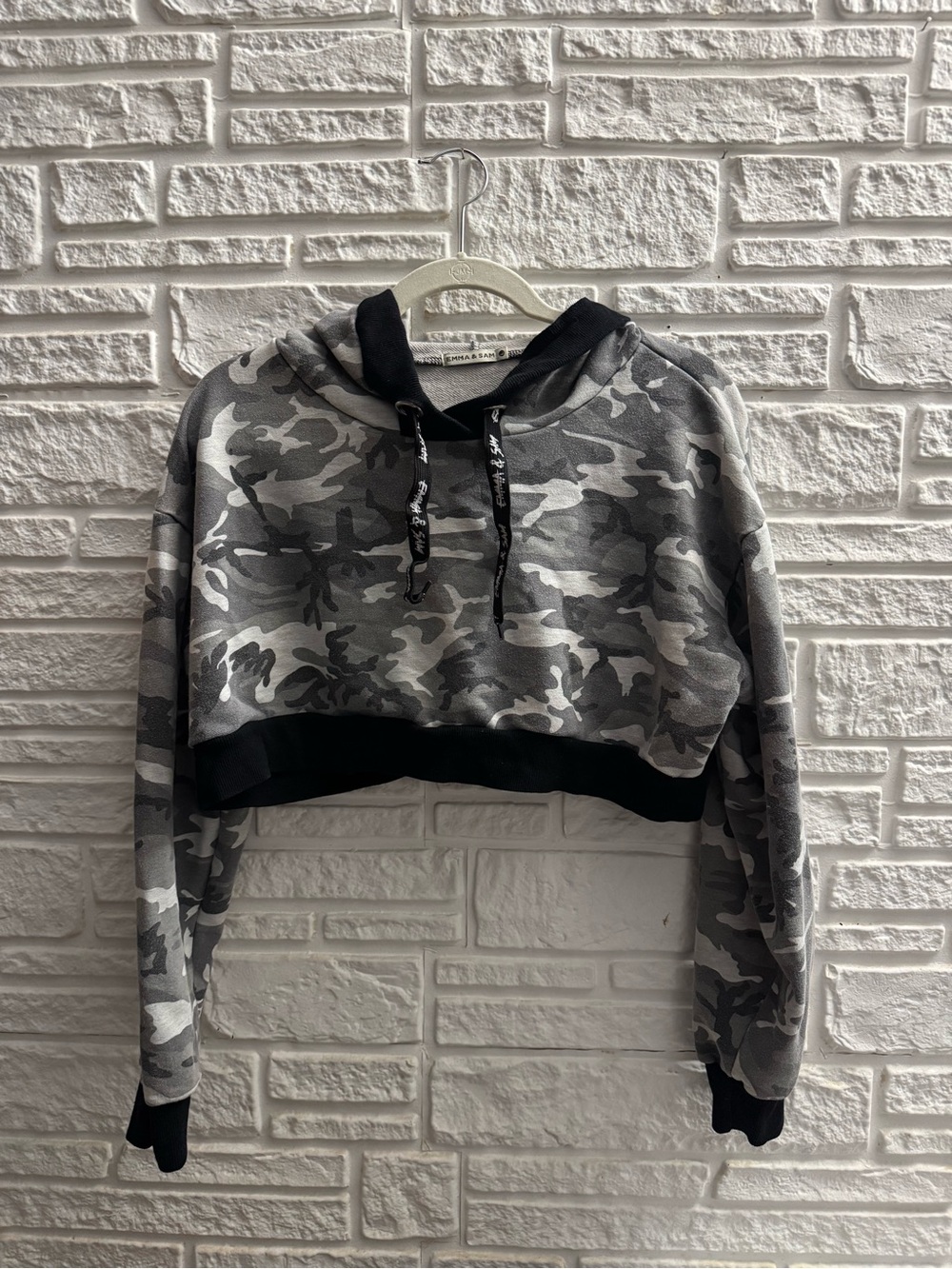 Emma & Sam Gray Camo Cropped Hoodie